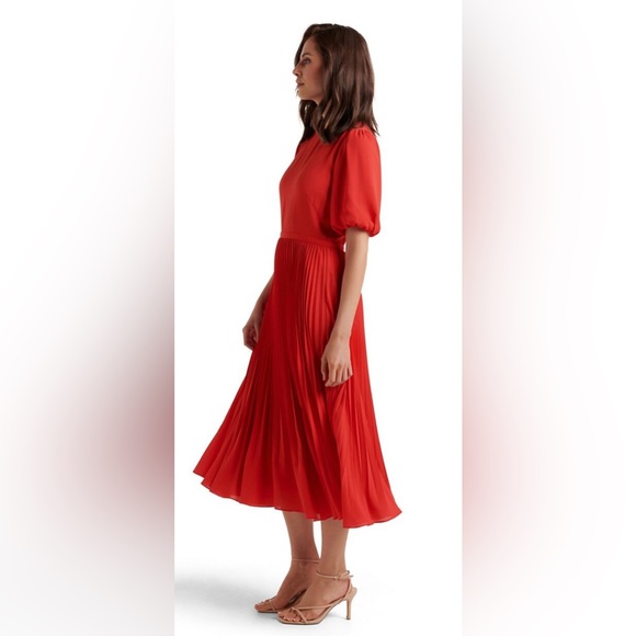 EVERNEW - Charlotte Red Puff Sleeve Pleated Midi Dress - Picture 13 of 14